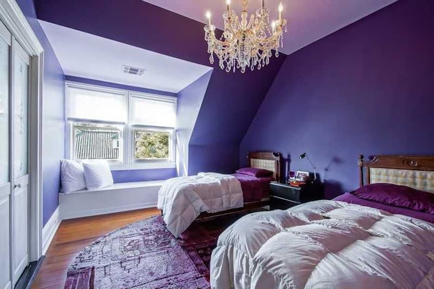 Une chambre d’amis violet lavande